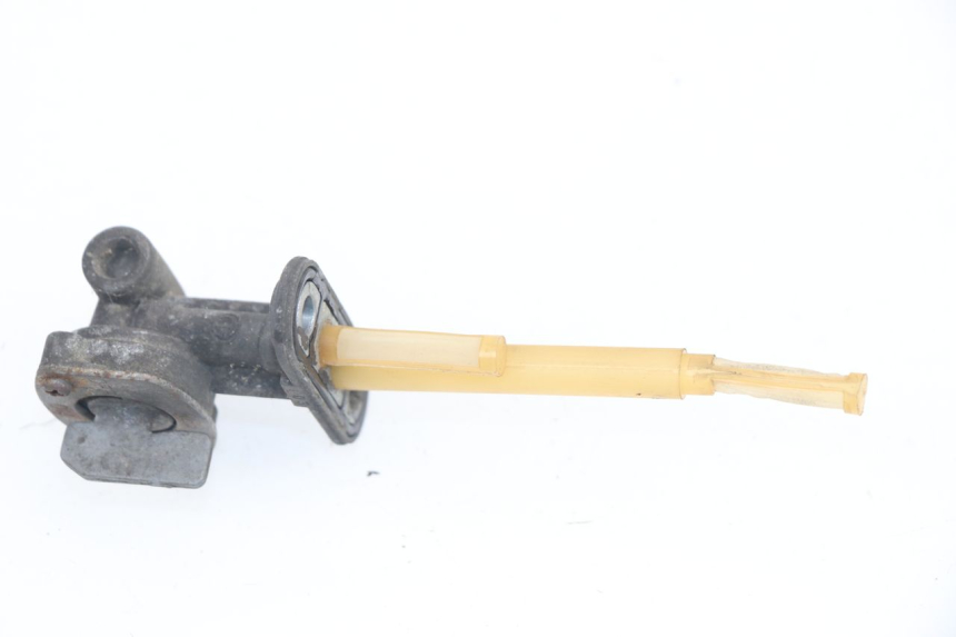 photo de ROBINET RESERVOIR SUZUKI GN 125 (1997 - 2000)