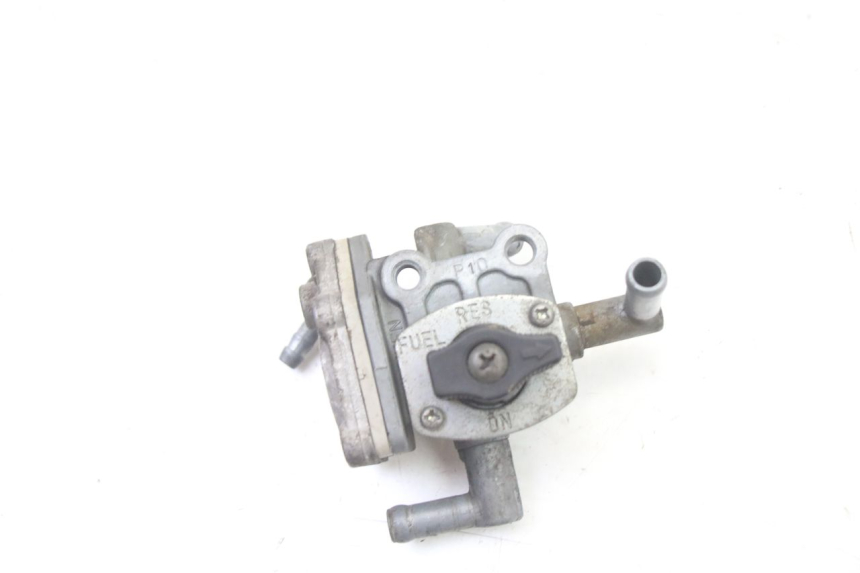 photo de ROBINET RESERVOIR SUZUKI GS GSE 500 (2001 - 2003)