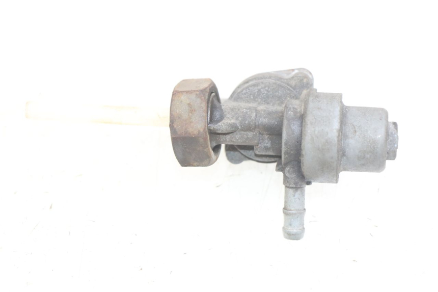 photo de ROBINET RESERVOIR HONDA CM 125 (1983 - 2003)