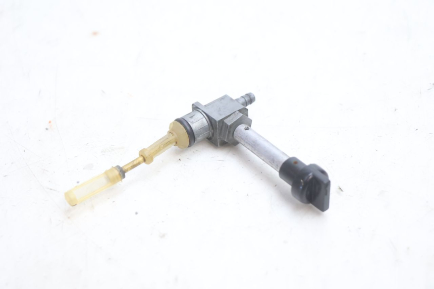 photo de ROBINET RESERVOIR PEUGEOT LUDIX SNAKE 2T 50 (2004 - 2014) - Autre angle de vue