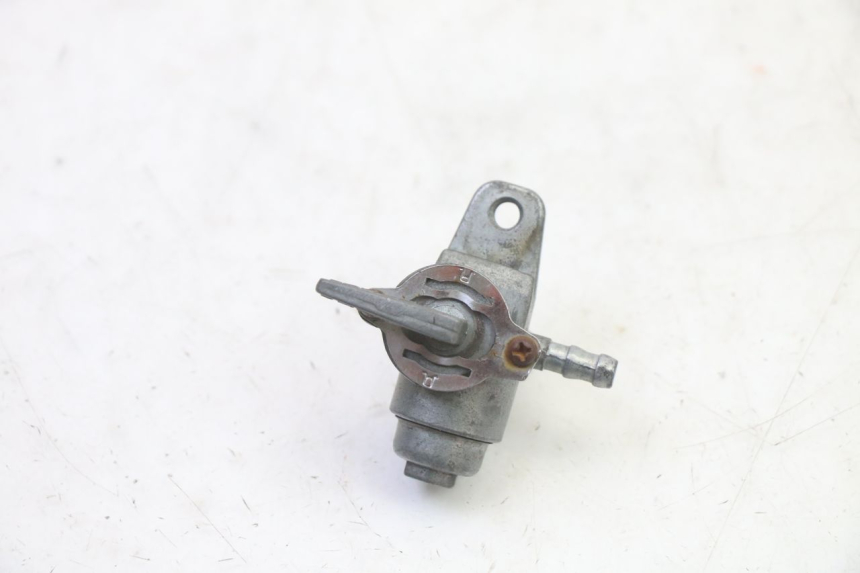 photo de ROBINET RESERVOIR HYTRACK S 150 (2003 - 2011)
