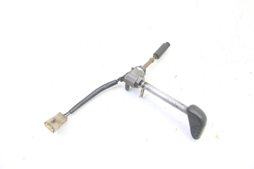 photo de ROBINET RESERVOIR PEUGEOT SPEEDAKE 50 (1995 - 1997)