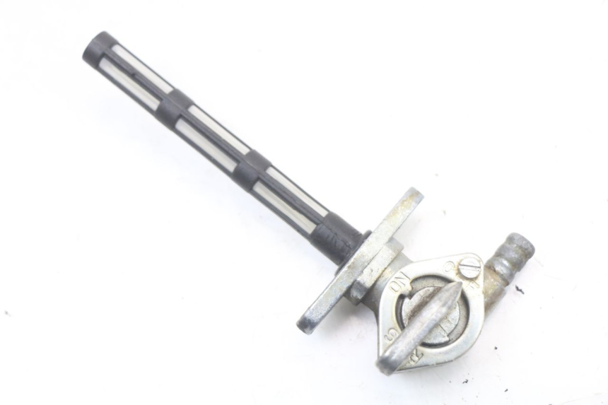 photo de ROBINET RESERVOIR SUZUKI VL INTRUDER 125 (2004 - 2007)