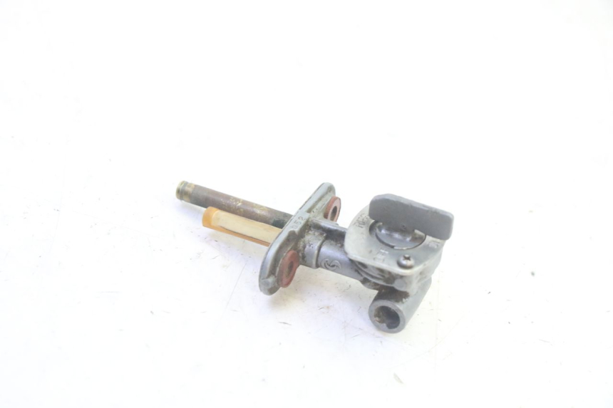 photo de ROBINET RESERVOIR YAMAHA TTR 125 (2000 - 2020) - Zoom état d’usage