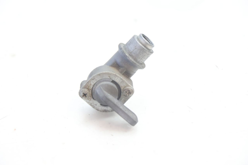 photo de ROBINET RESERVOIR PIAGGIO TYPHOON 50 (1993 - 1999) - Vue principale