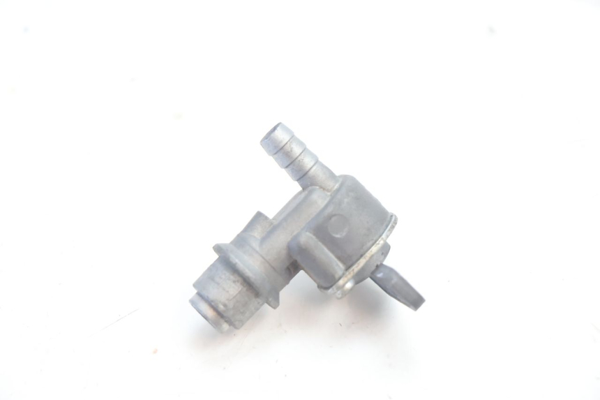photo de ROBINET RESERVOIR PIAGGIO TYPHOON 50 (1993 - 1999) - Vue d’ensemble