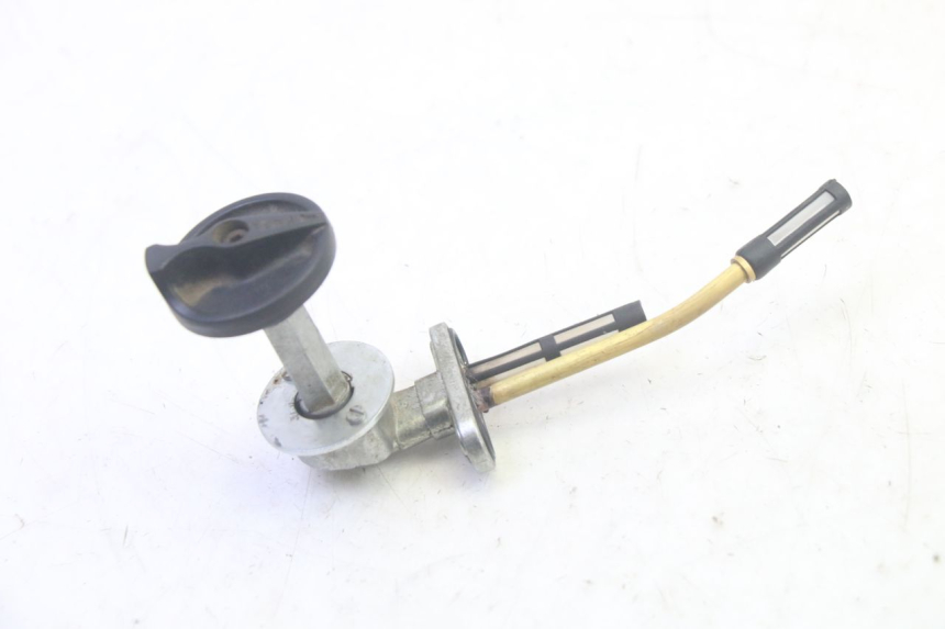 photo de ROBINET RESERVOIR YAMAHA TZR 50 (2008 - 2016) - Autre angle de vue