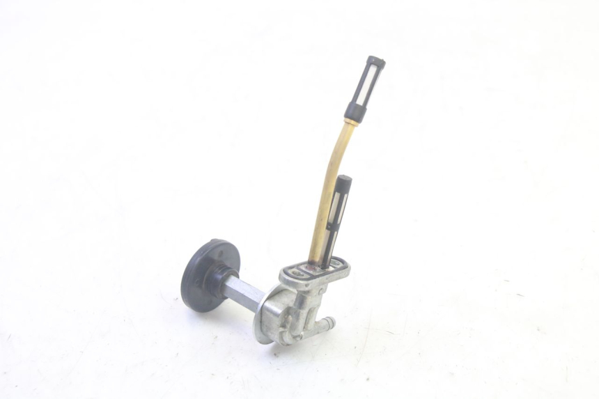 photo de ROBINET RESERVOIR YAMAHA TZR 50 (2008 - 2016) - Gros plan technique