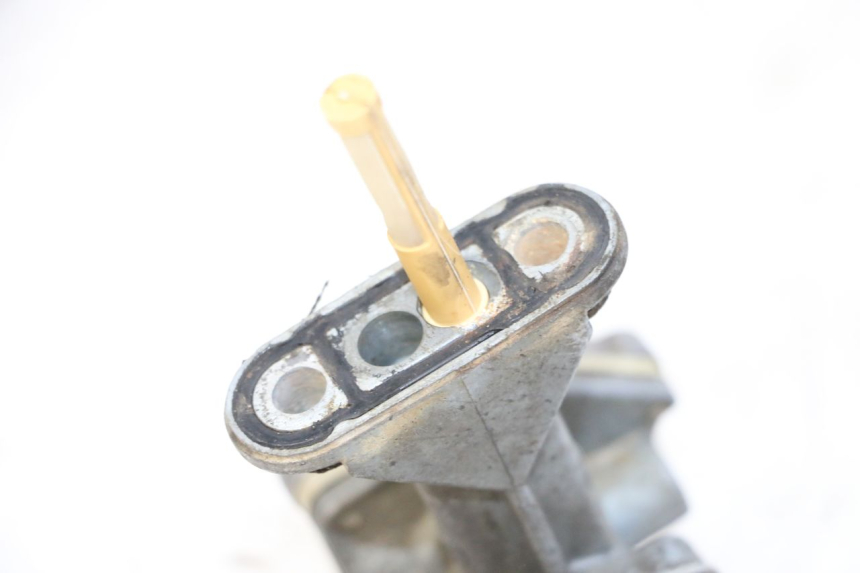 photo de ROBINET RESERVOIR YAMAHA XJN DIVERSION 600 (2000 - 2003)