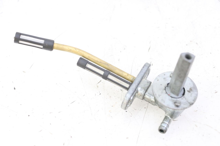 photo de ROBINET RESERVOIR YAMAHA TZR 50 (2008 - 2016)