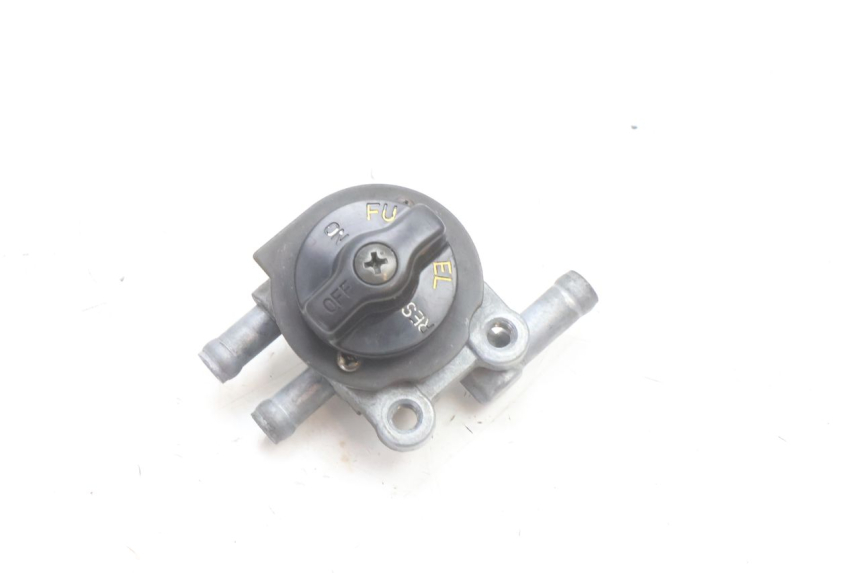 photo de ROBINET RESERVOIR KAWASAKI ZZR 600 (1995 - 2004) - Vue principale