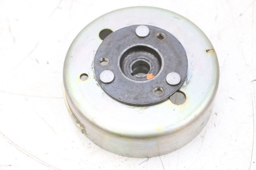 photo de ROTOR MBK BOOSTER SPIRIT NAKED 50 (2004 - 2017) - Gros plan technique