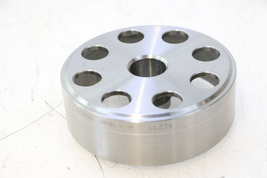photo de ROTOR SUZUKI GSR 600 (2005 - 2012) - Détail de la pièce
