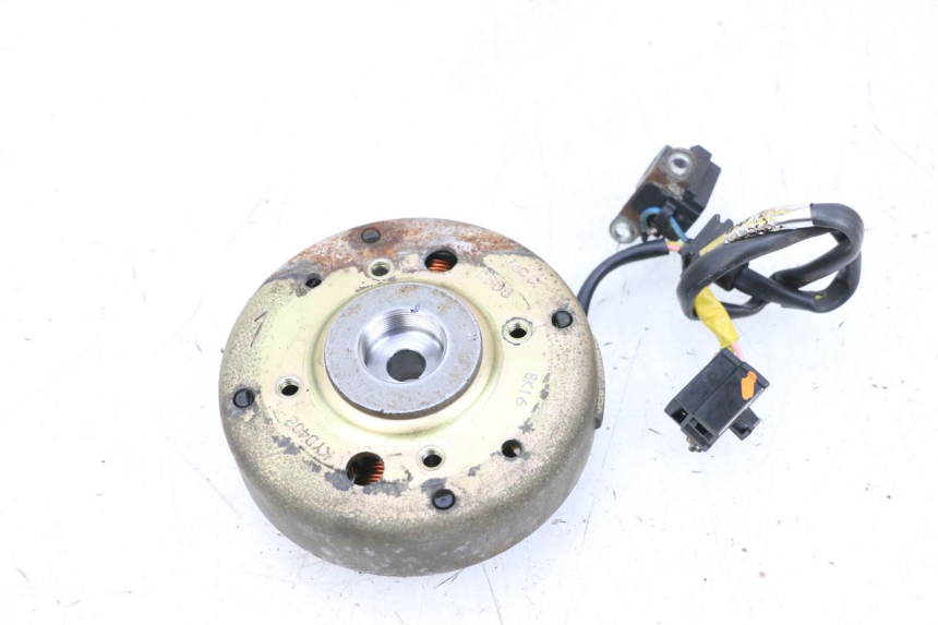 photo de ROTOR STATOR KYMCO AGILITY CITY 4T 50 (2008 - 2016) - Détail de la pièce