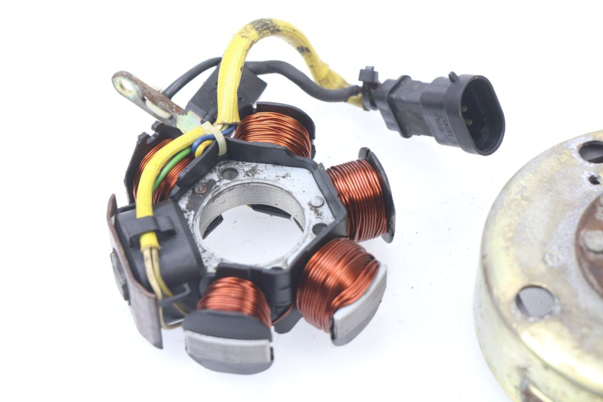 photo de ROTOR STATOR APRILIA SR CARB LC 2T 50 (2004 - 2012)