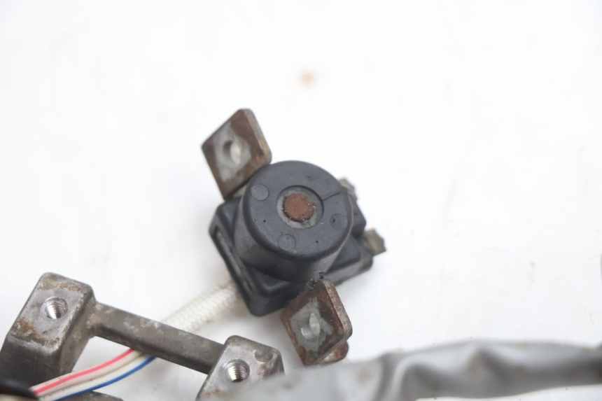 photo de ROTOR STATOR MBK BOOSTER SPIRIT 50 (2004 - 2017) - Marquages et références