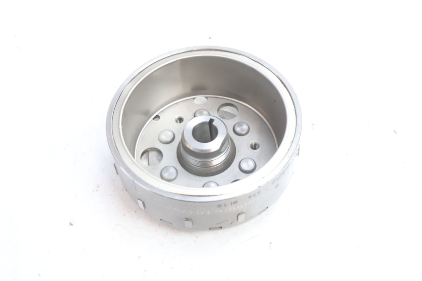 photo de ROTOR STATOR SUZUKI BURGMAN 125 (2007 - 2014) - Marquages et références
