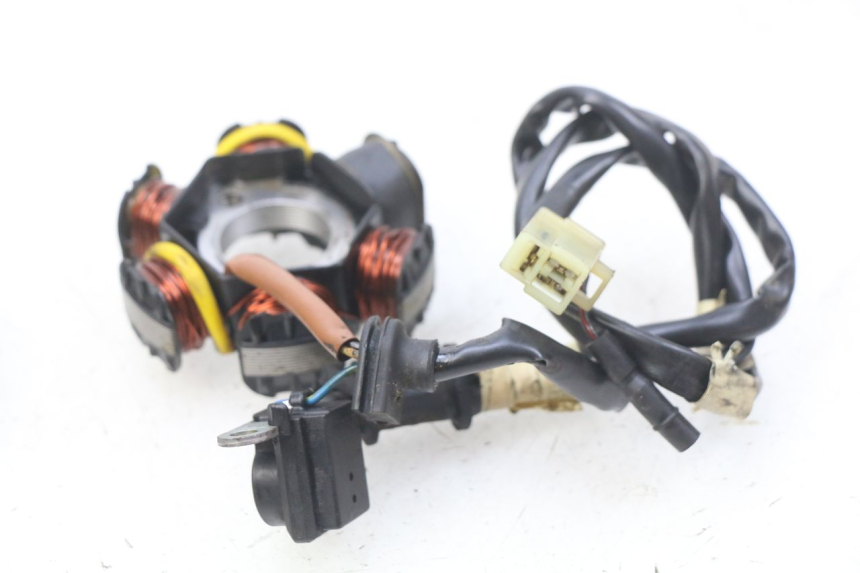 photo de ROTOR STATOR PEUGEOT BUXY 50 (1993 - 1998) - Gros plan technique