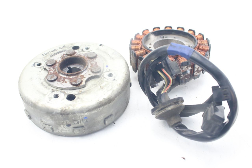 photo de ROTOR STATOR YAMAHA BW'S BWS 125 (2010 - 2013) - Points de fixation