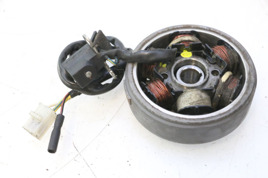 photo de ROTOR STATOR PEUGEOT CITYSTAR 2T 50 (2018 - 2021) - Zoom état d’usage