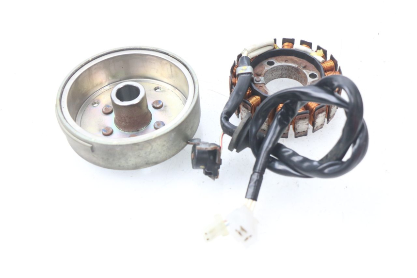 photo de ROTOR STATOR YAMAHA CYGNUS X 125 (2004 - 2007) - Vue d’ensemble