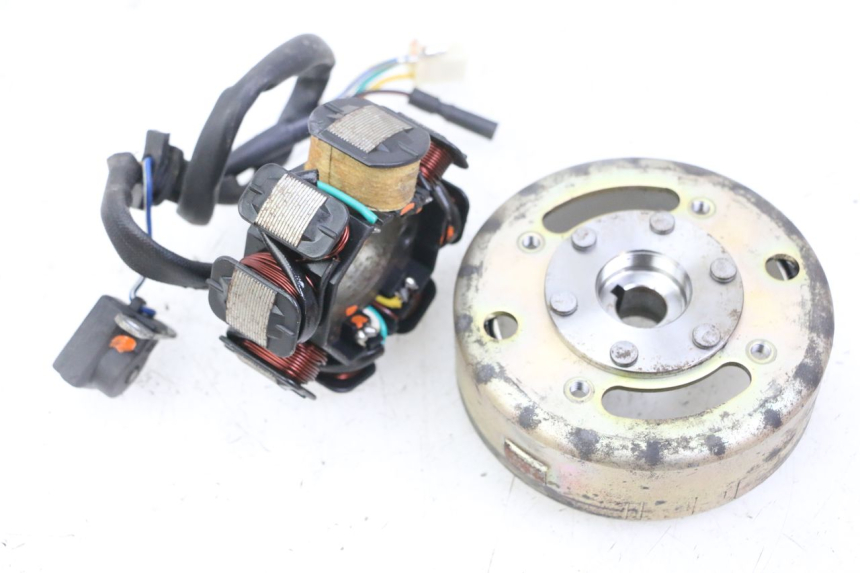 photo de ROTOR STATOR DAELIM BESBI 125 (2007 - 2008)