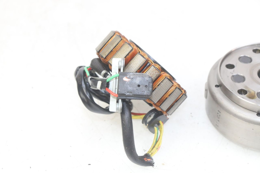 photo de ROTOR STATOR DAELIM VJ ROADWIN FI 125 (2008 - 2017)