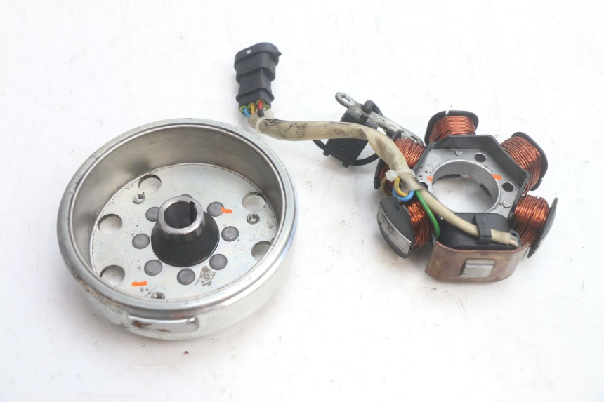 photo de ROTOR STATOR PIAGGIO FLY 2T 50 (2004 - 2017) - Détail de la pièce