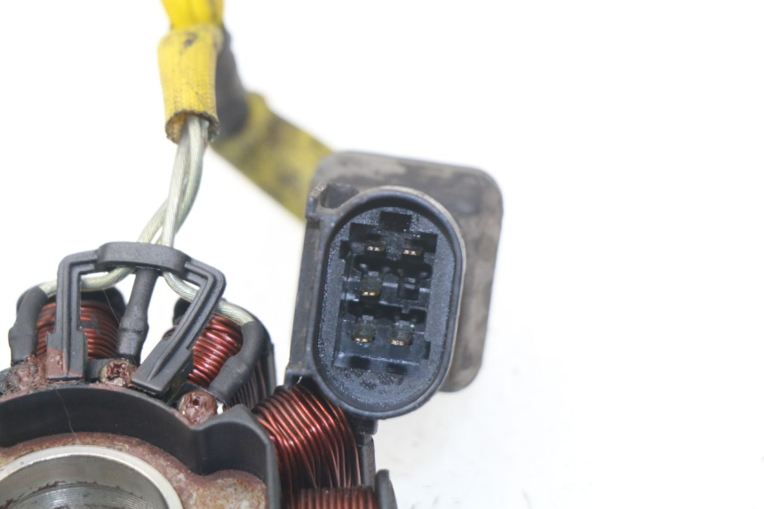 photo de ROTOR STATOR PIAGGIO FLY 125 (2005 - 2012) - Autre angle de vue