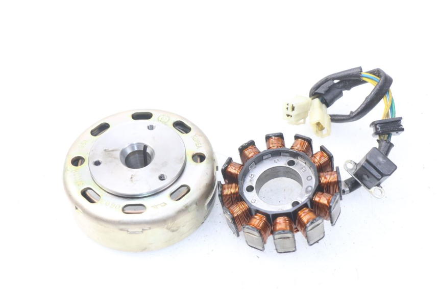 photo de ROTOR STATOR HYOSUNG COMET GTR 125 (2007 - 2014)