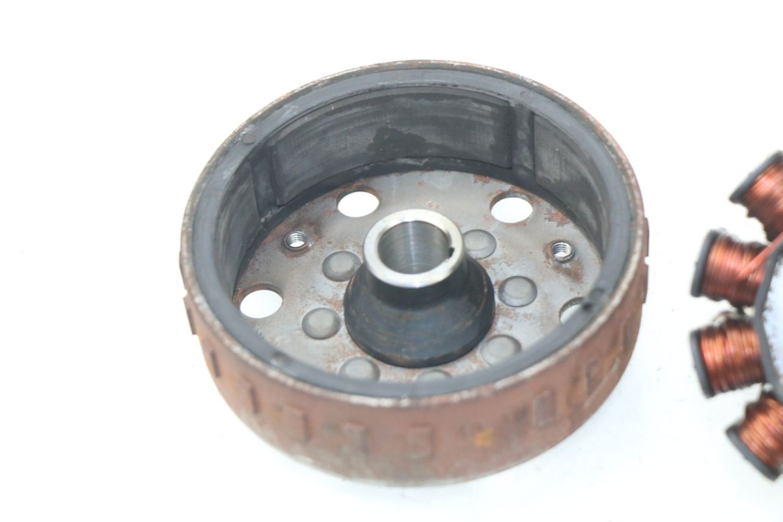 photo de ROTOR STATOR PEUGEOT KISBEE 2T 50 (2018 - 2022) - Pièce contrôlée