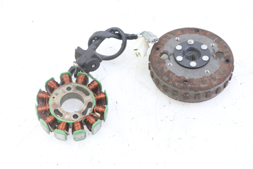 photo de ROTOR STATOR PEUGEOT KISBEE 4T 50 (2018 - 2022)