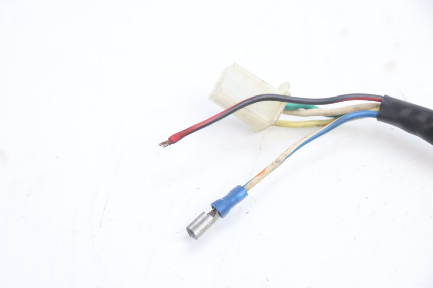 photo de ROTOR STATOR PEUGEOT KISBEE 4T 50 (2010 - 2017) - État de surface