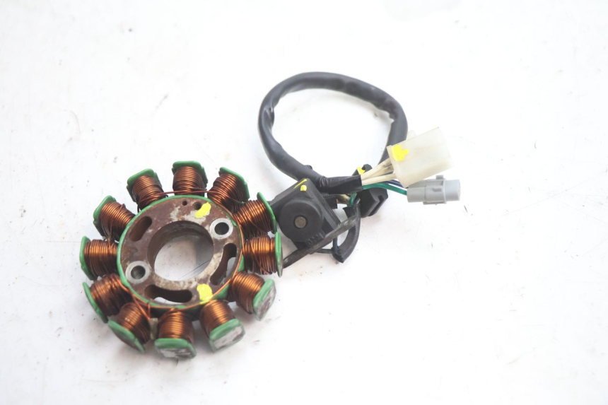 photo de ROTOR STATOR PEUGEOT KISBEE 4T 50 (2018 - 2022) - Gros plan technique