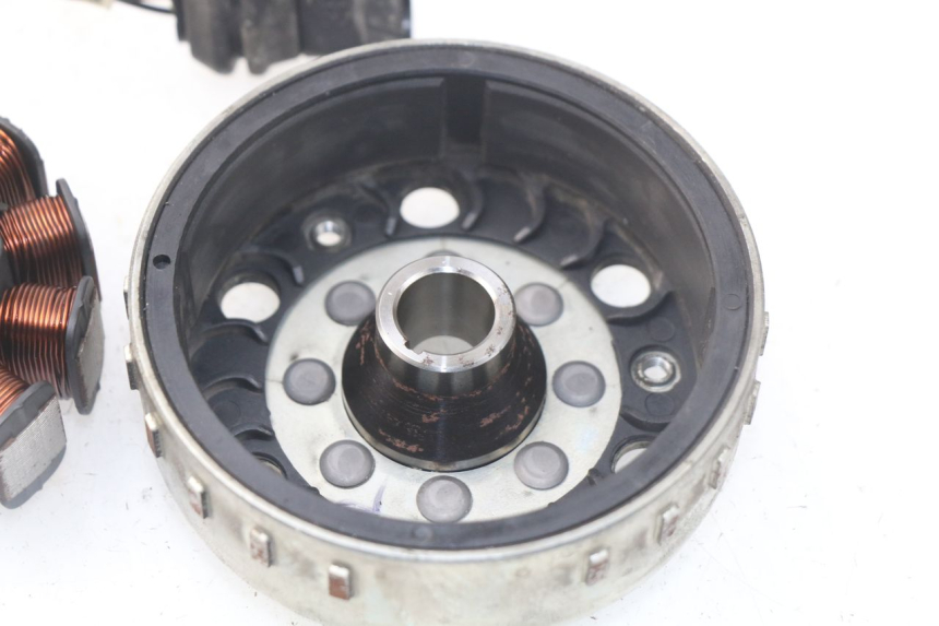 photo de ROTOR STATOR PIAGGIO LIBERTY IGET 4T 50 (2015 - 2020) - Vue d’ensemble