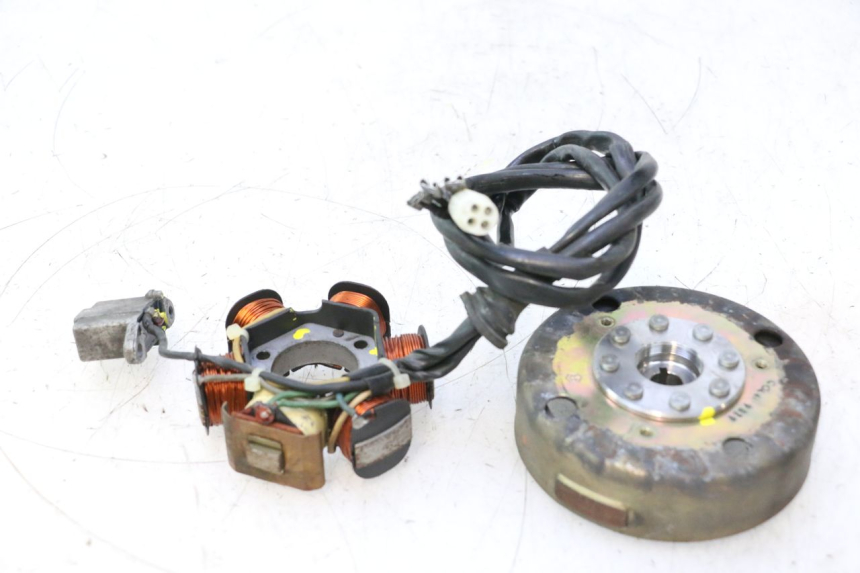 photo de ROTOR STATOR PIAGGIO LIBERTY 50 (1998 - 2003) - État de surface