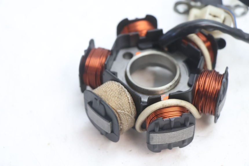 photo de ROTOR STATOR PEUGEOT LUDIX ONE 14P 50 (2004 - 2013) - Pièce contrôlée