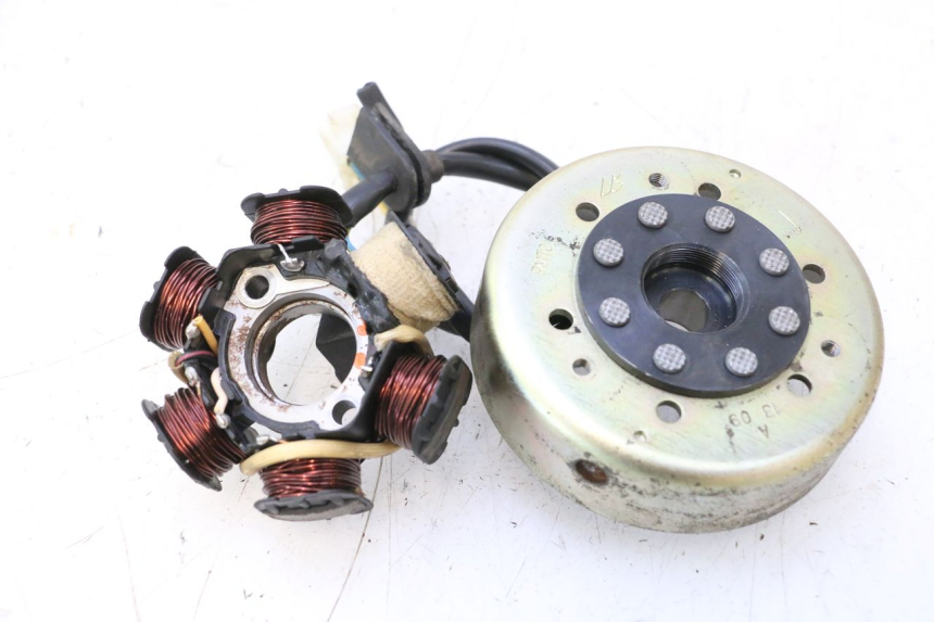 photo de ROTOR STATOR PEUGEOT LUDIX ONE 50 (2004 - 2013) - Vue principale