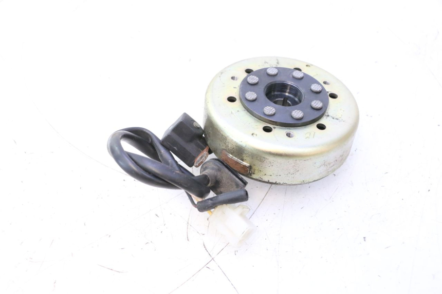 photo de ROTOR STATOR PEUGEOT LUDIX ONE 50 (2004 - 2013) - Zoom état d’usage