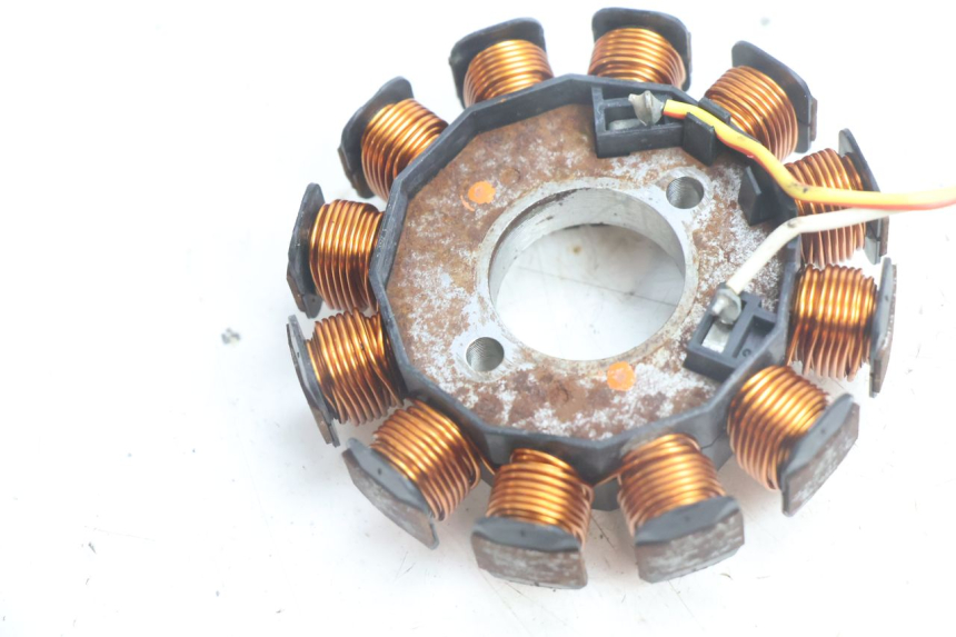 photo de ROTOR STATOR YAMAHA NEO'S NEOS 2T 50 (1998 - 2007) - État de surface