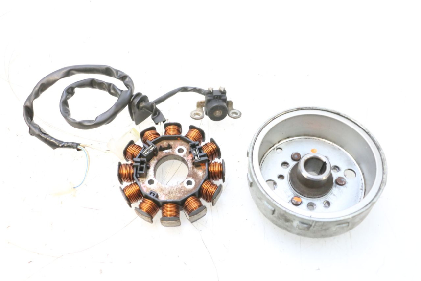 photo de ROTOR STATOR YAMAHA NEOS NEO'S 4T 50 (2008 - 2016) - Détail de la pièce