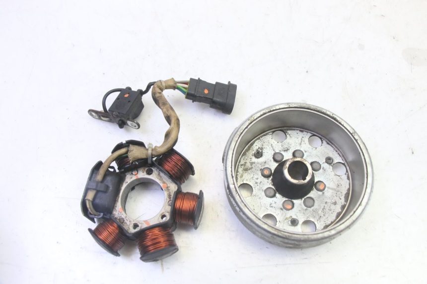 photo de ROTOR STATOR PIAGGIO NEW TYPHOON 50 (2010 - 2017) - Détail de la pièce