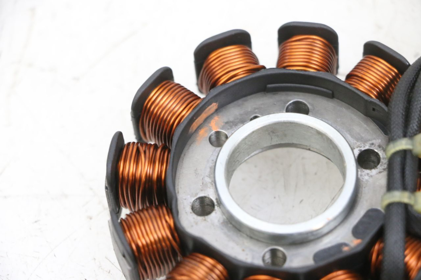 photo de ROTOR STATOR PIAGGIO NEW TYPHOON 50 (2018 - 2021) - Zoom composants