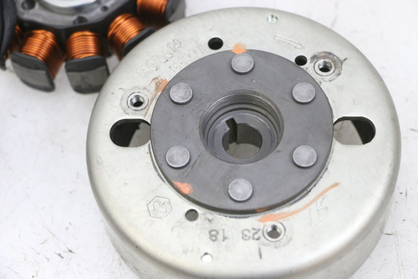 photo de ROTOR STATOR PIAGGIO NEW TYPHOON 50 (2018 - 2021) - Autre angle de vue