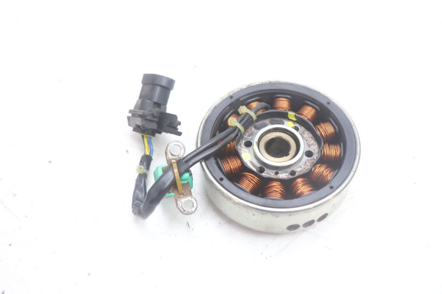 photo de ROTOR STATOR PIAGGIO NEW TYPHOON 50 (2018 - 2021) - Autre angle de vue