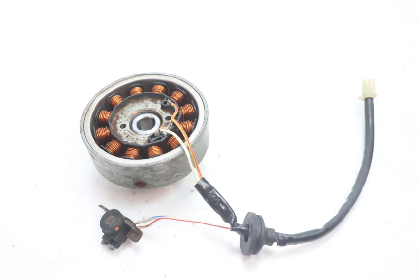 photo de ROTOR STATOR MBK NITRO 50 (2004 - 2008) - Autre angle de vue