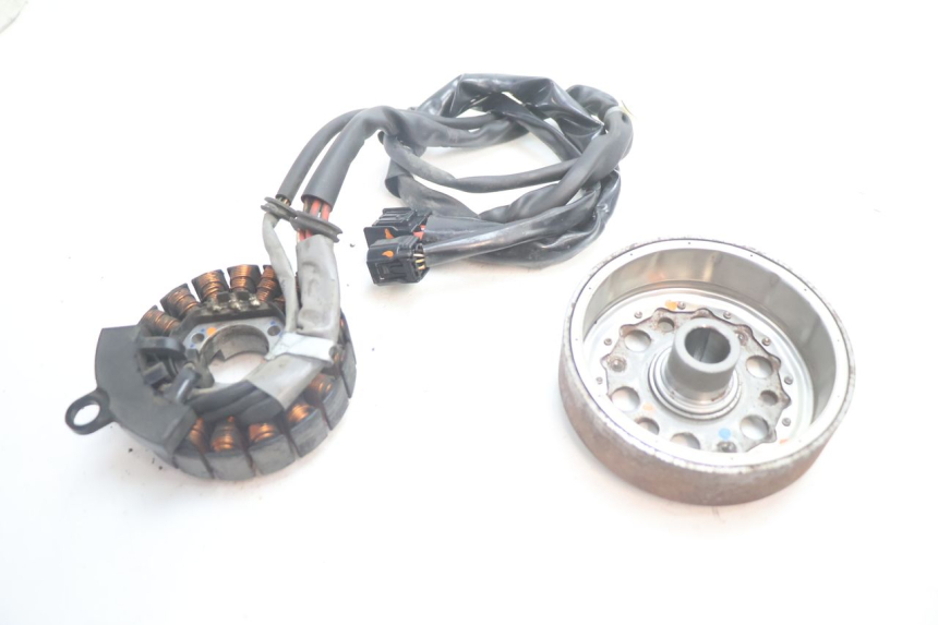 photo de ROTOR STATOR HONDA PCX (JF28) 125 (2009 - 2011) - Détail de la pièce