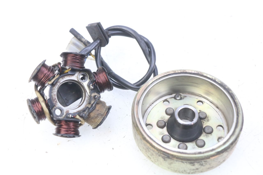 photo de ROTOR STATOR PEUGEOT LUDIX 50 (2005 - 2007)