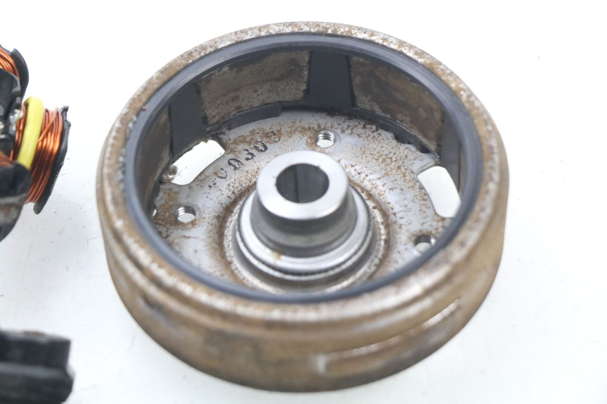 photo de ROTOR STATOR PEUGEOT TREKKER TKR 50 (2005 - 2014)