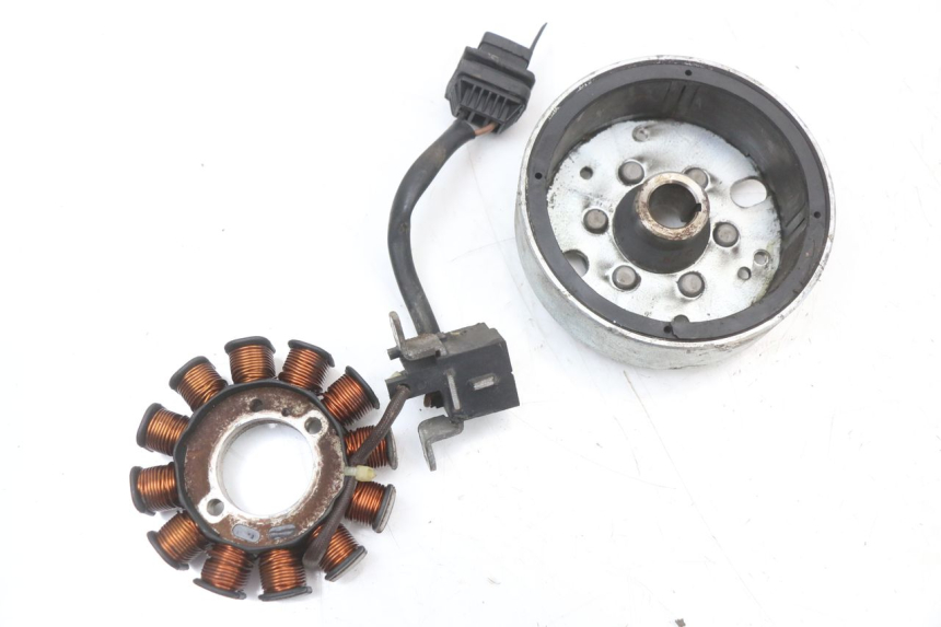 photo de ROTOR STATOR PIAGGIO FLY 4T 50 (2004 - 2010)